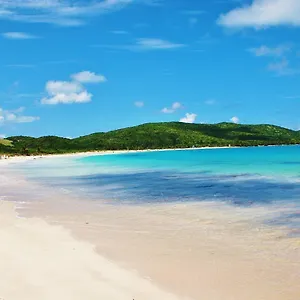 https://villa-casa-volares.top-hotels-puertorico.com